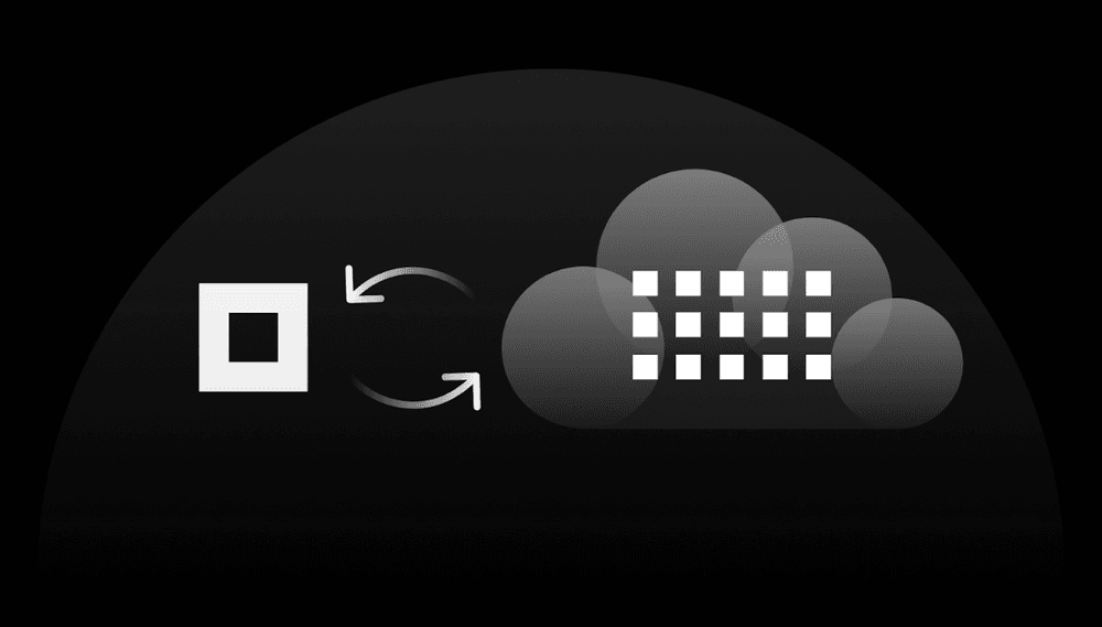 White squares representing data being moved between a database and the tiered cloud storage